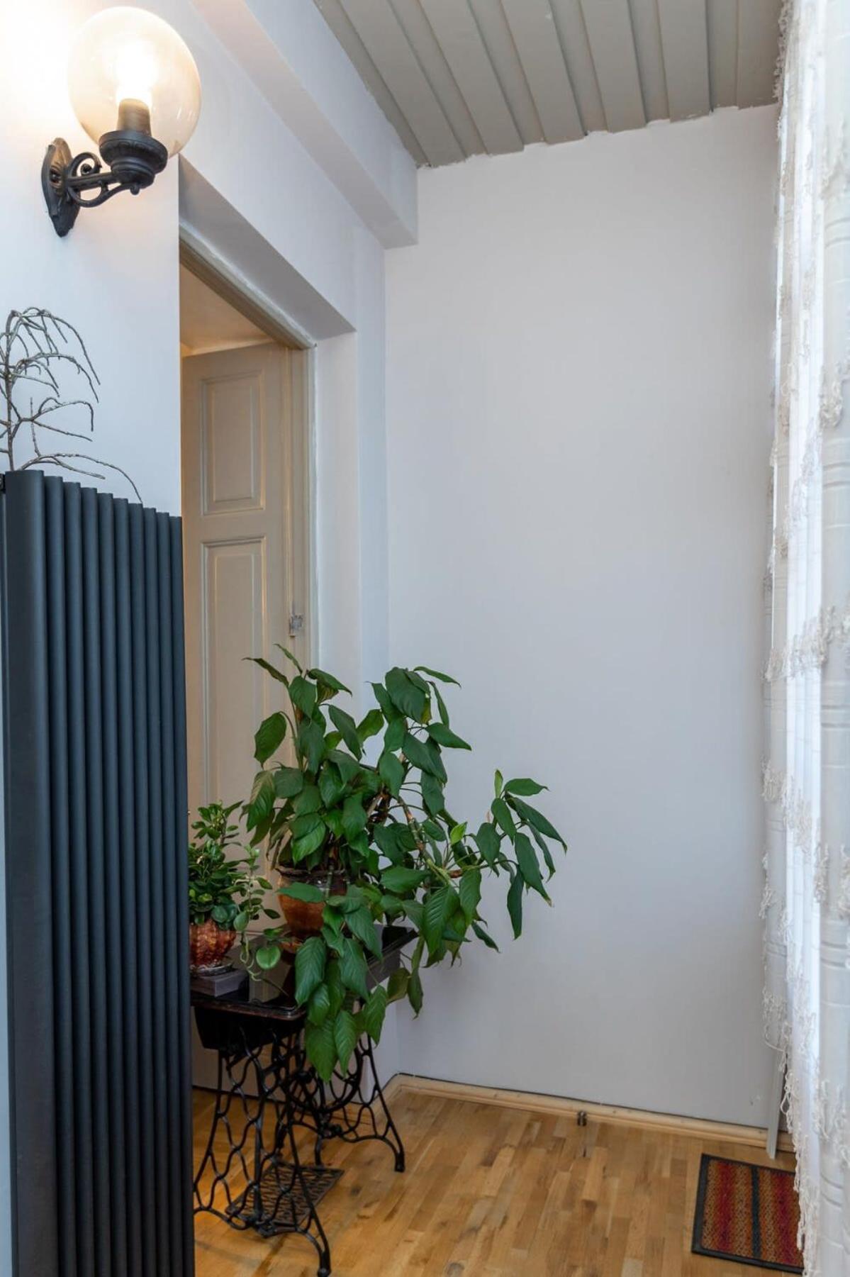 Stylish 2Br Apt In The Heart Of Old 트빌리시 외부 사진